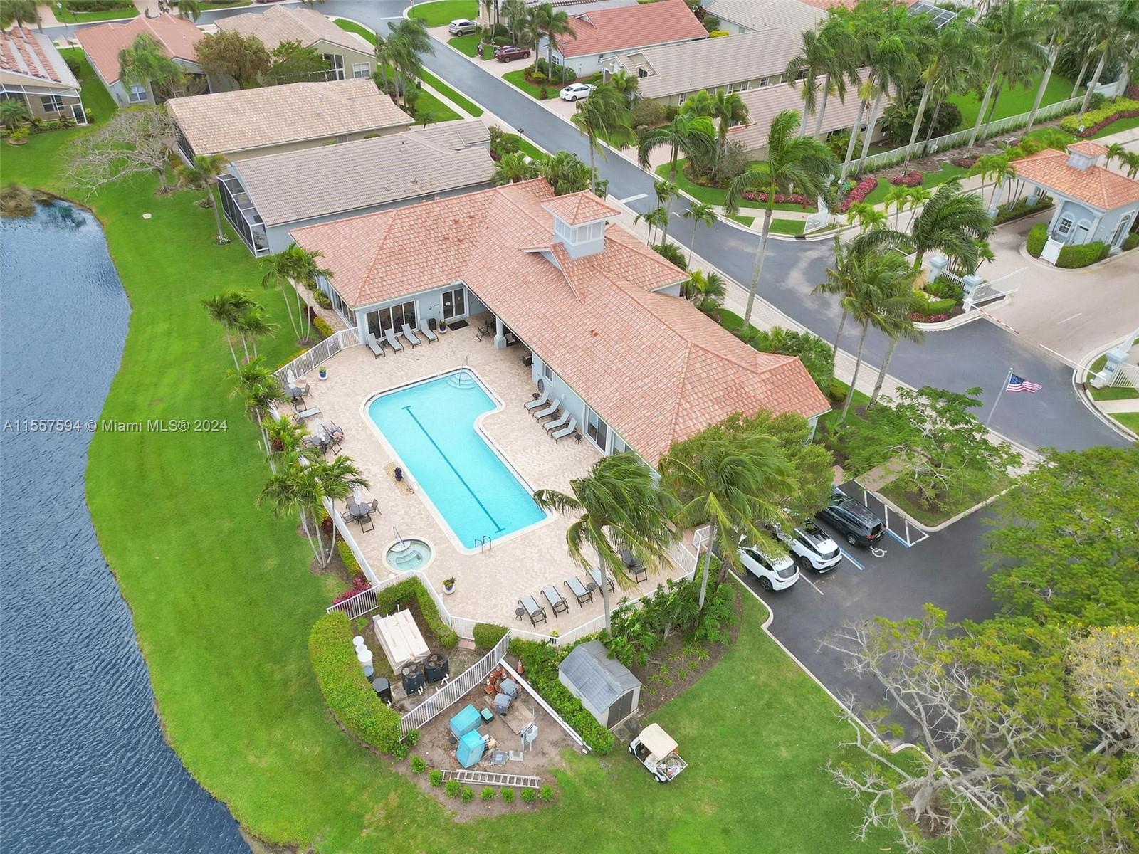 10390 E Utopia Cir E