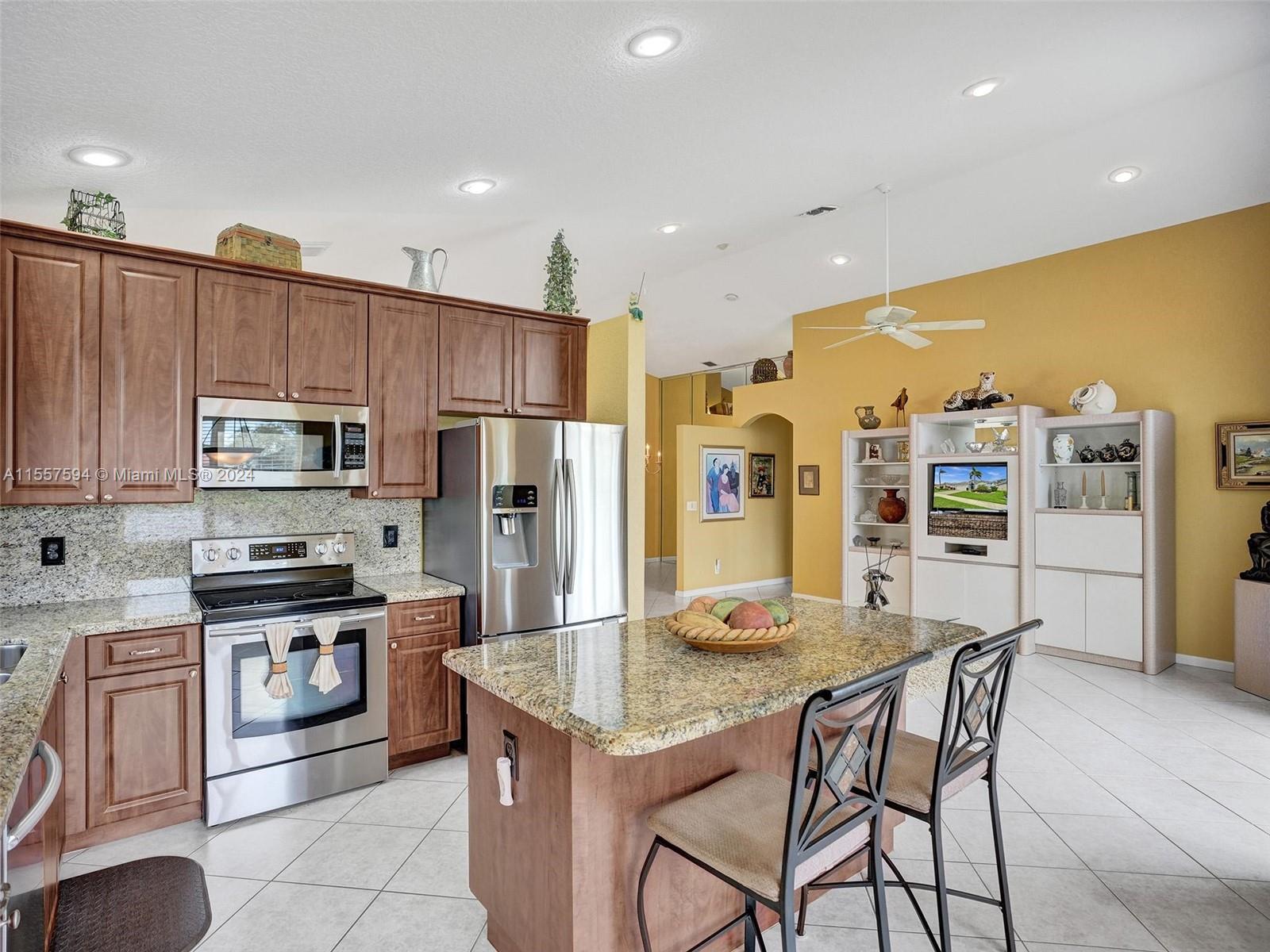 10390 E Utopia Cir E