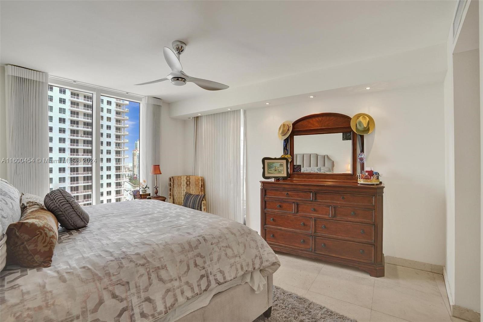901 Brickell Key Blvd # 2302