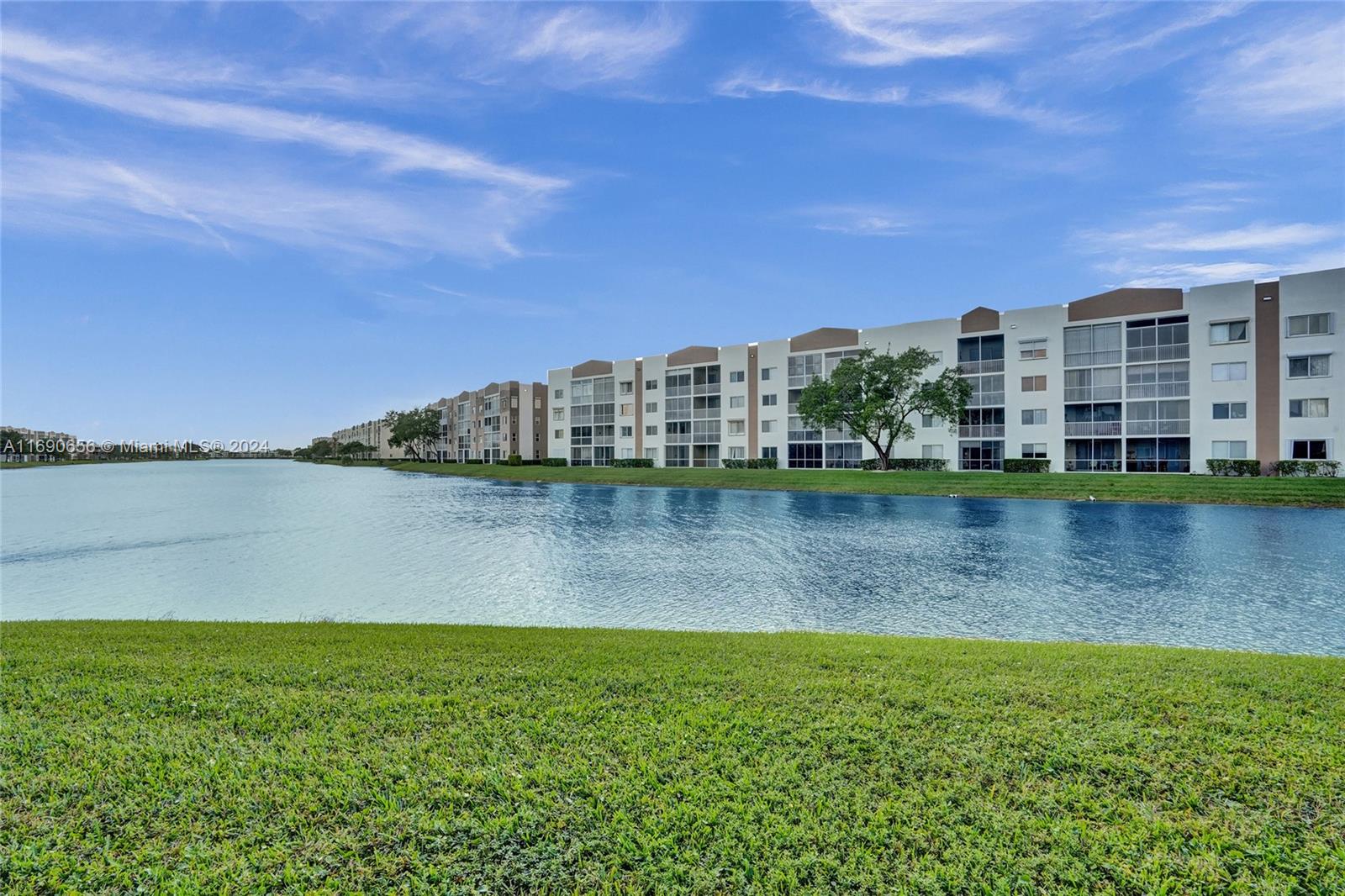 7983 W Exeter Blvd W # 102