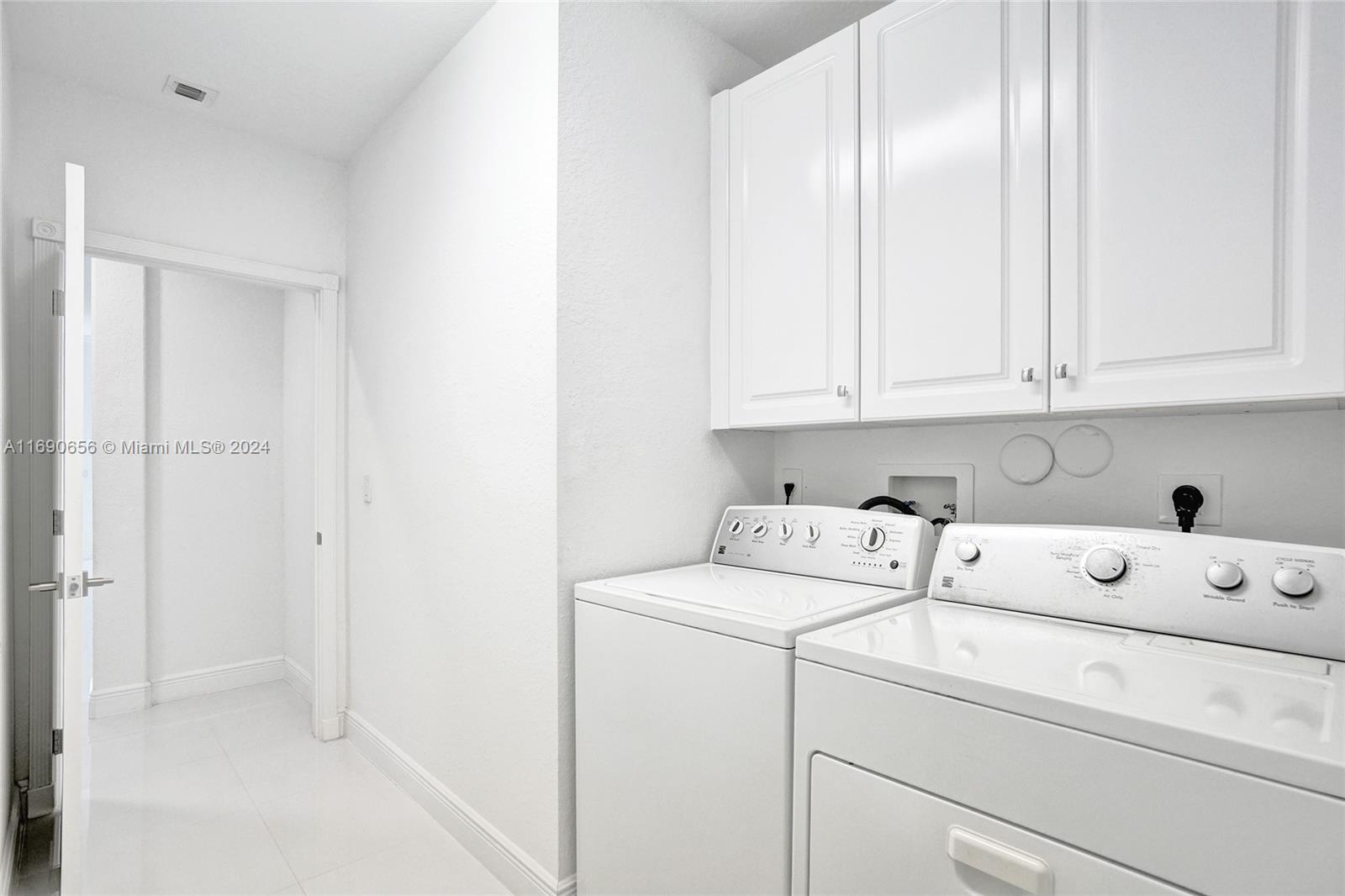 7983 W Exeter Blvd W # 102