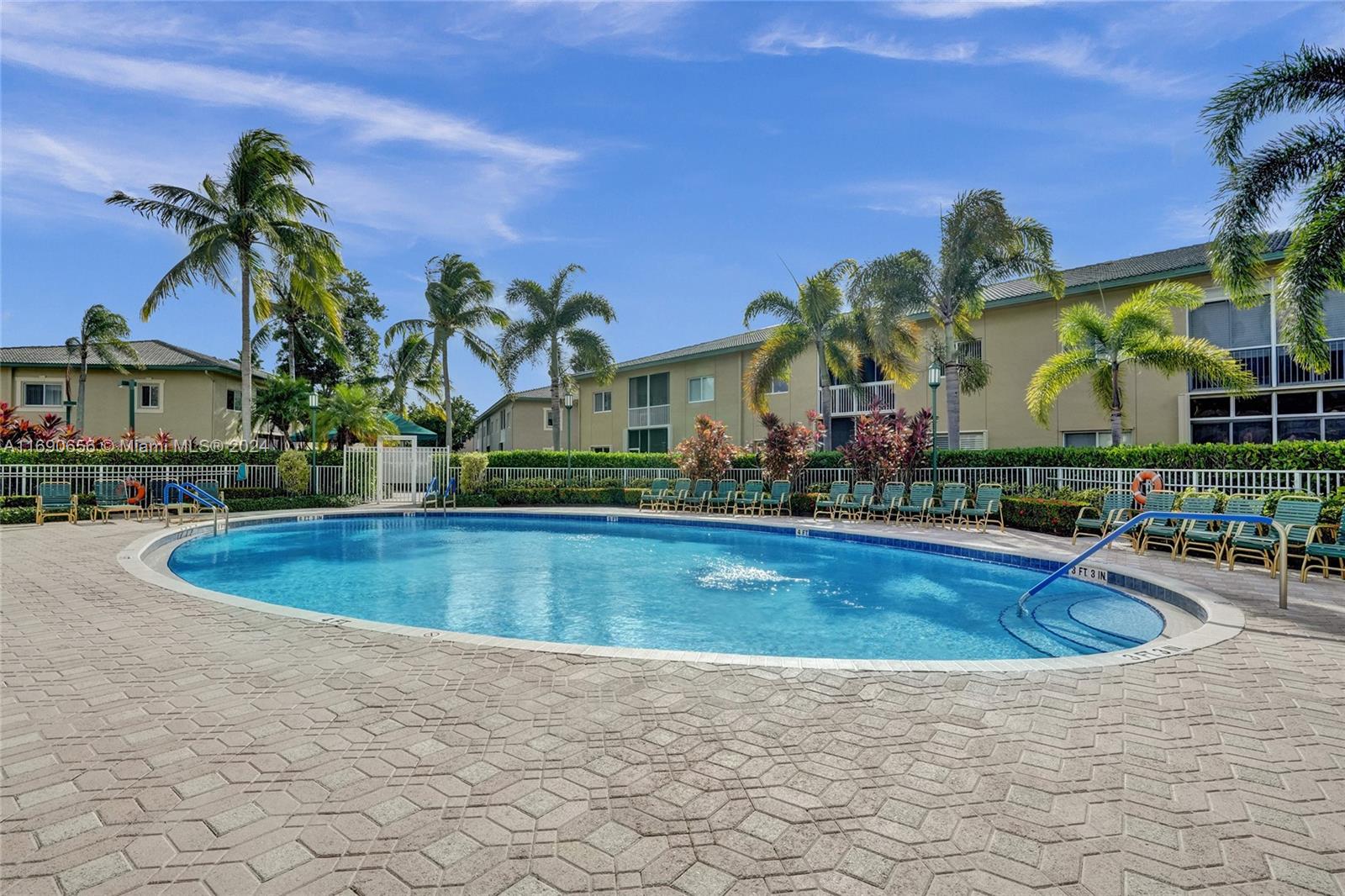 7983 W Exeter Blvd W # 102