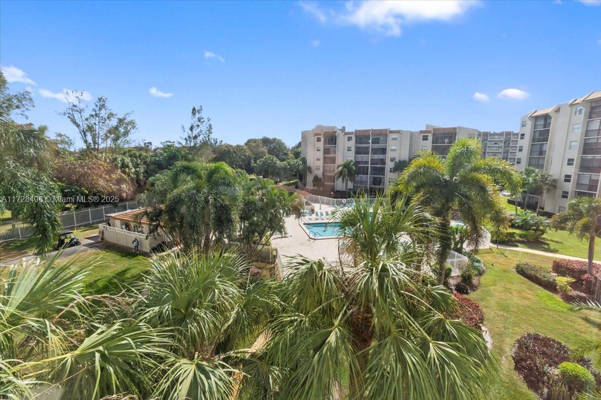 3930 Inverrary Blvd # D Unit: 401-D