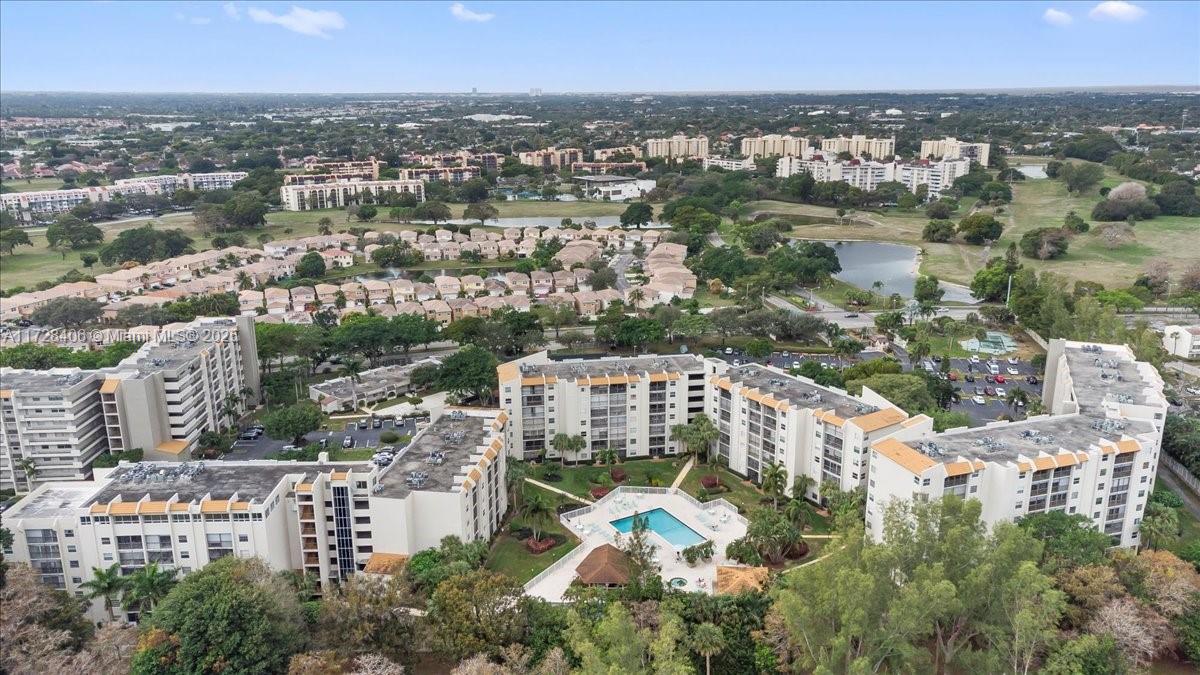 3930 Inverrary Blvd # D Unit: 401-D