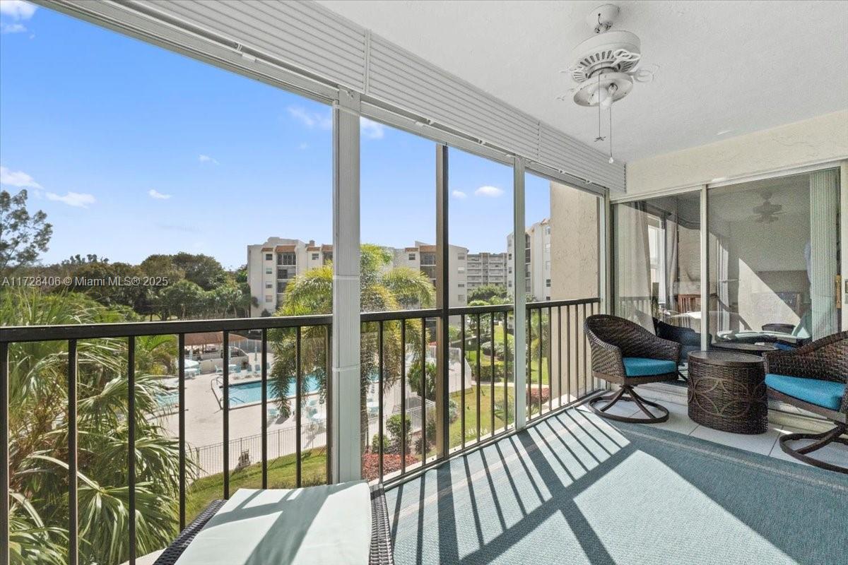 3930 Inverrary Blvd # D Unit: 401-D