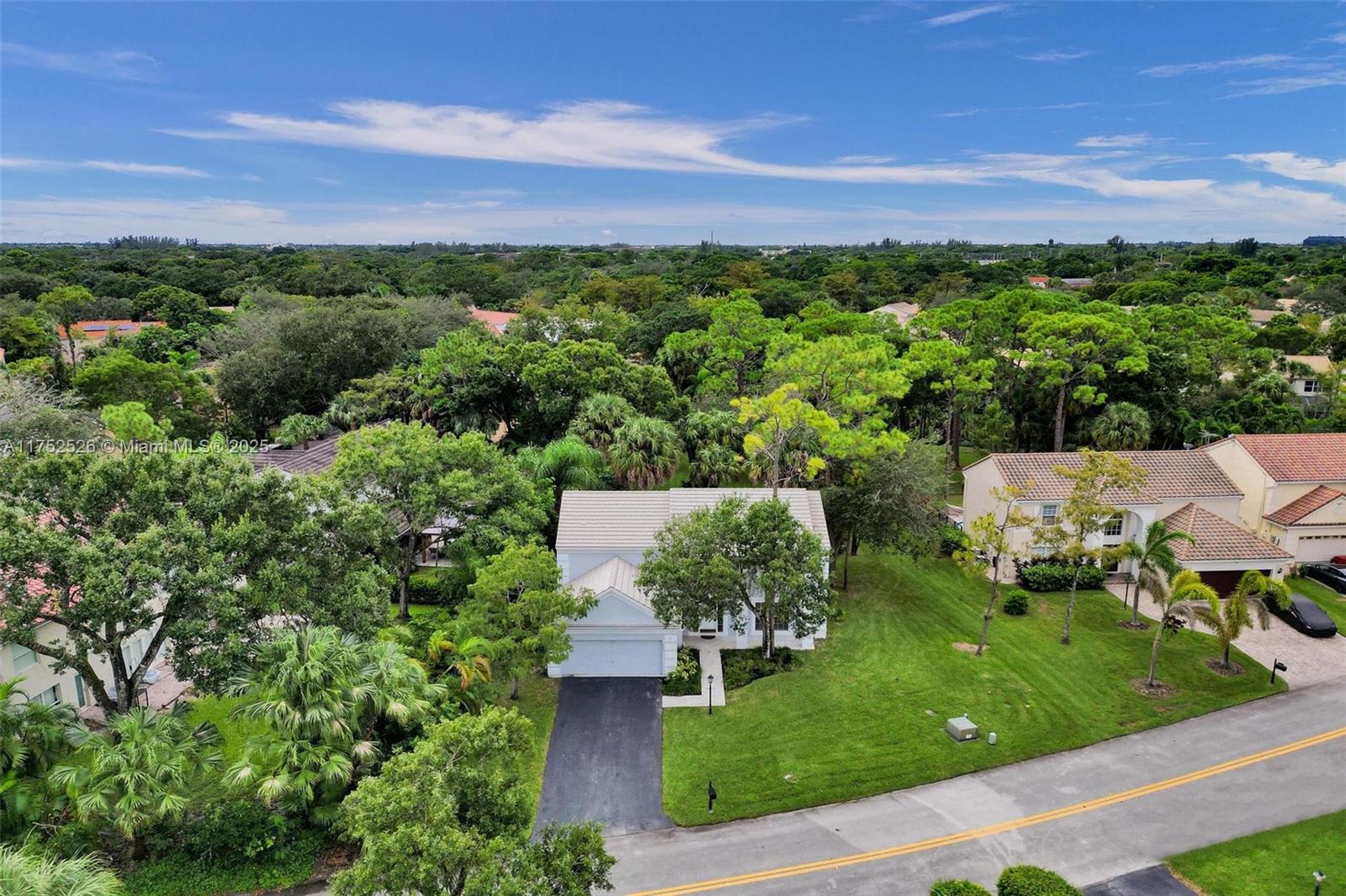 3902 Sanctuary Dr