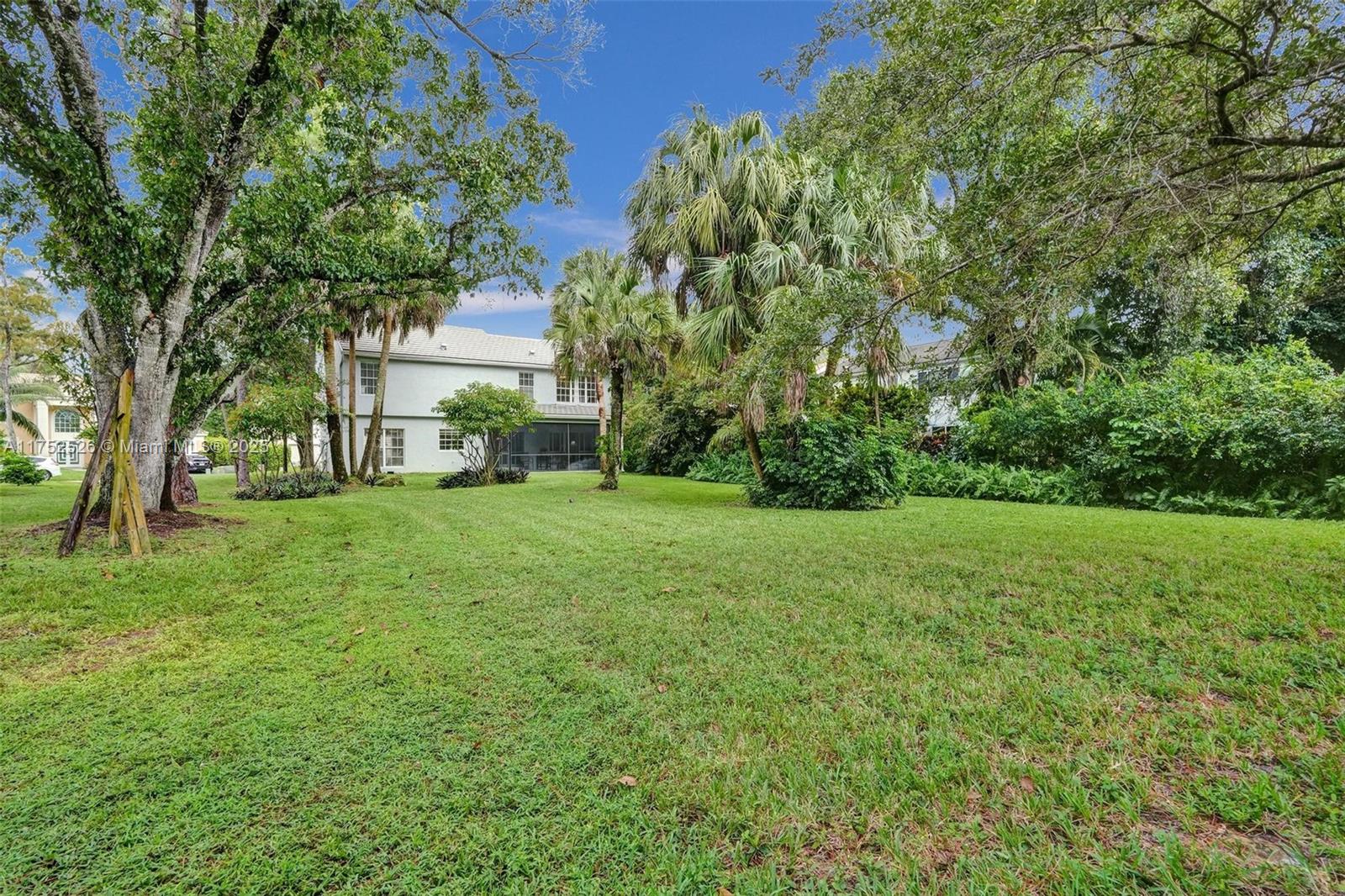 3902 Sanctuary Dr