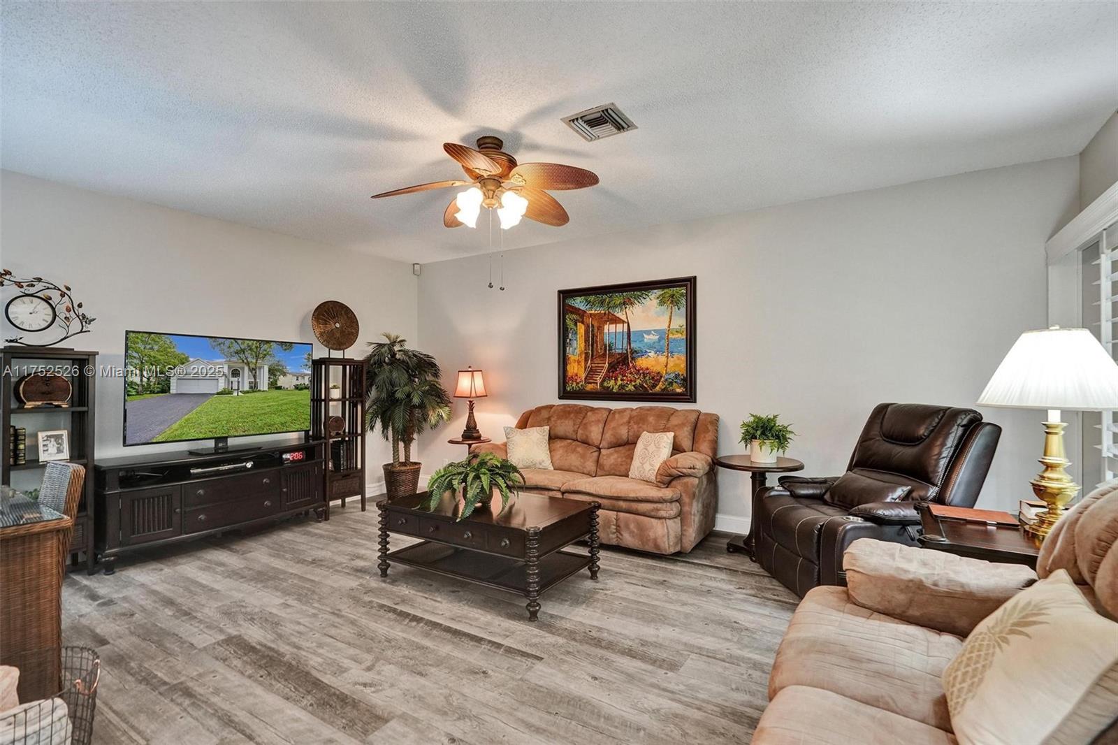 3902 Sanctuary Dr