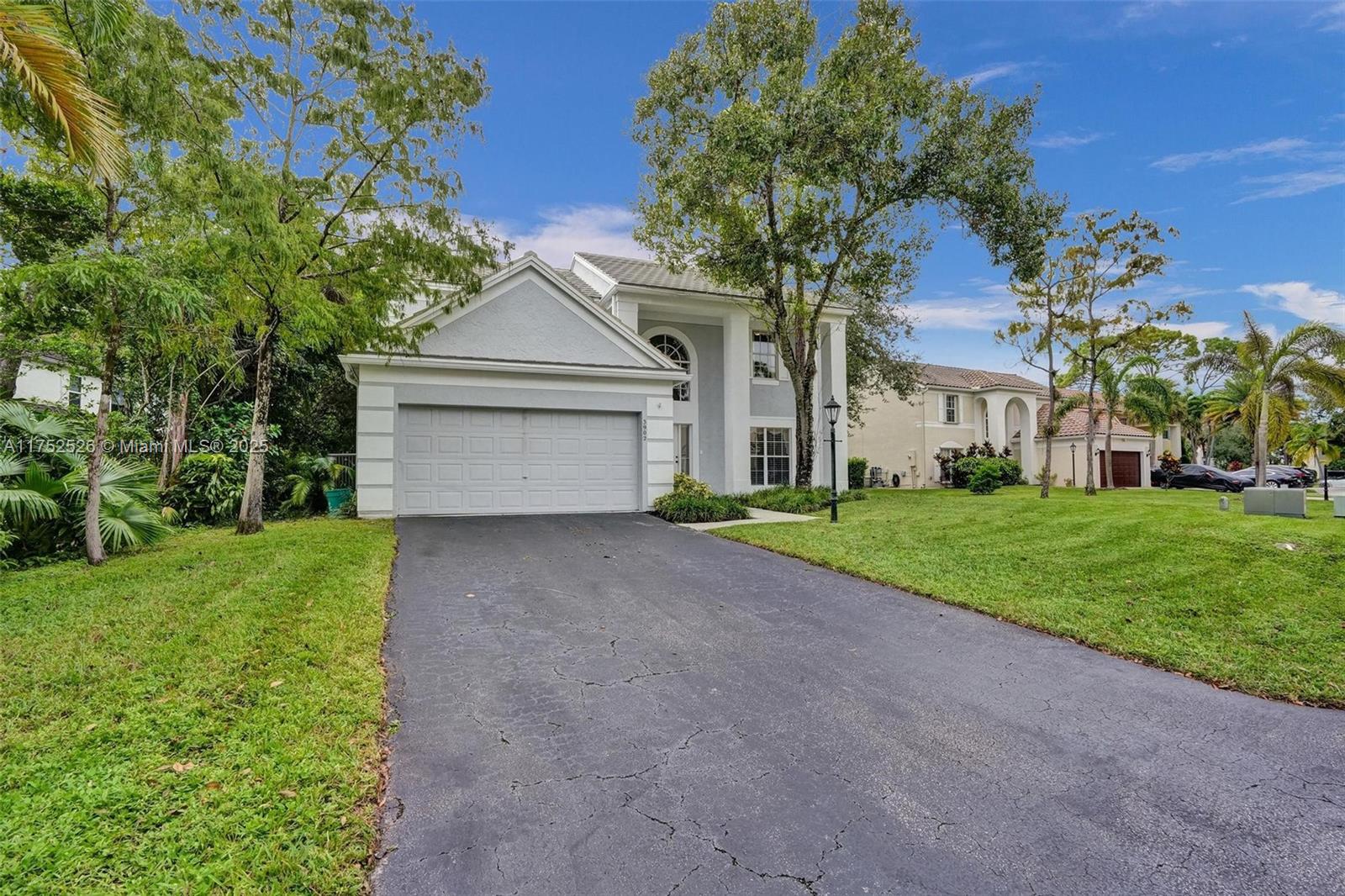 3902 Sanctuary Dr