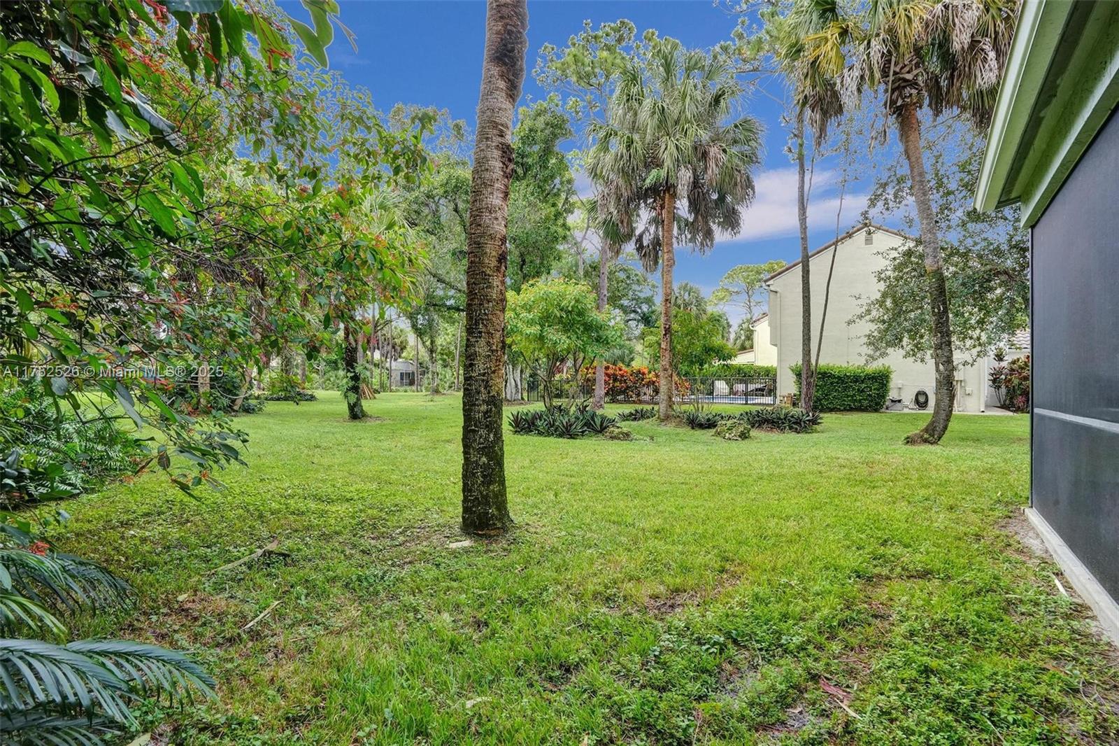 3902 Sanctuary Dr