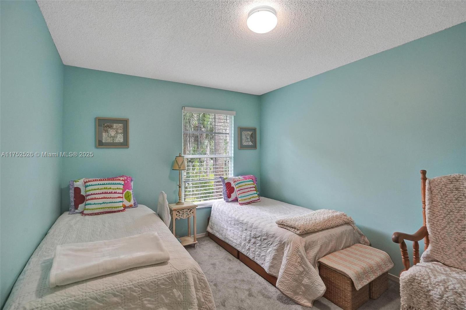 3902 Sanctuary Dr
