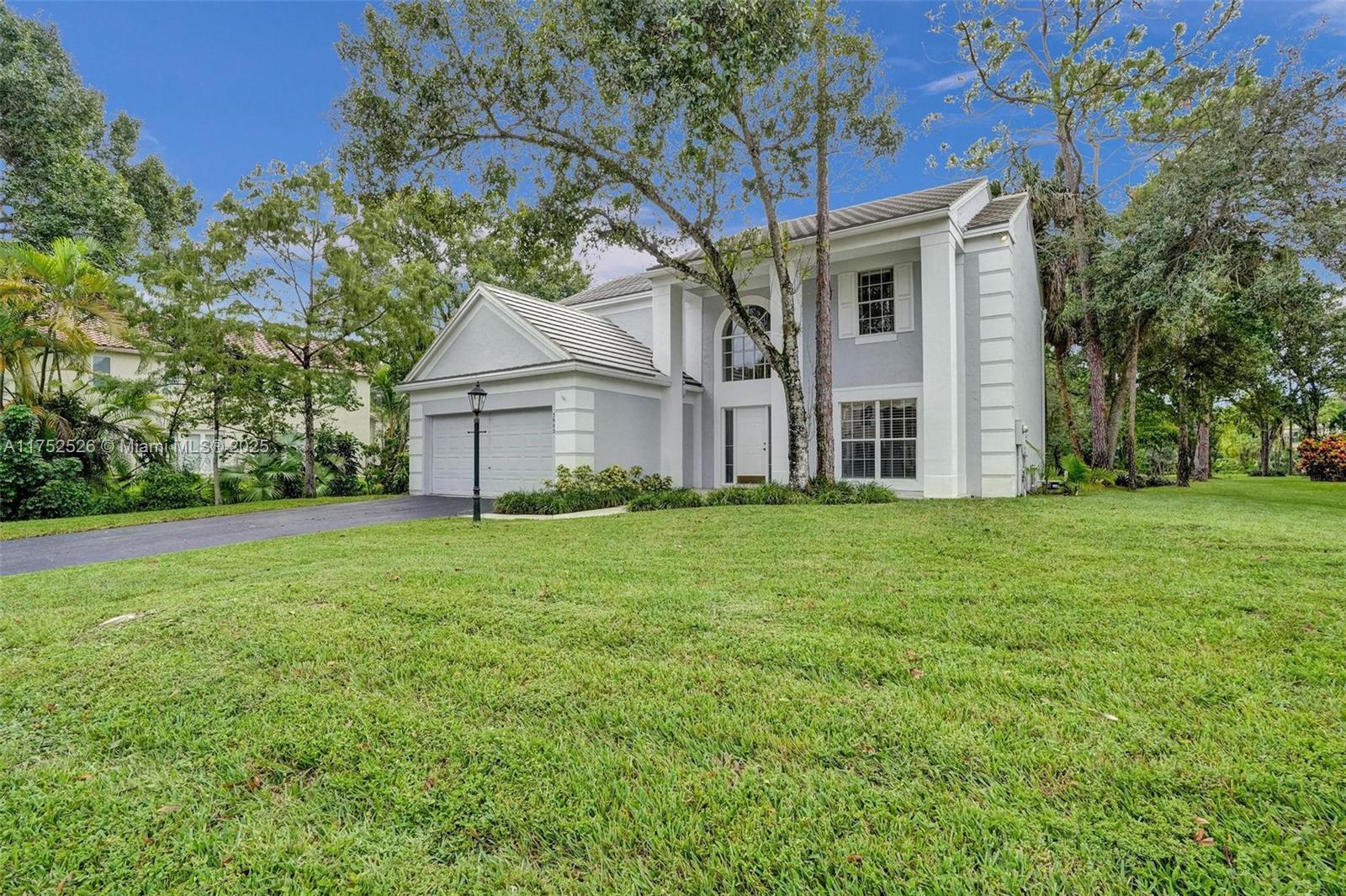 3902 Sanctuary Dr
