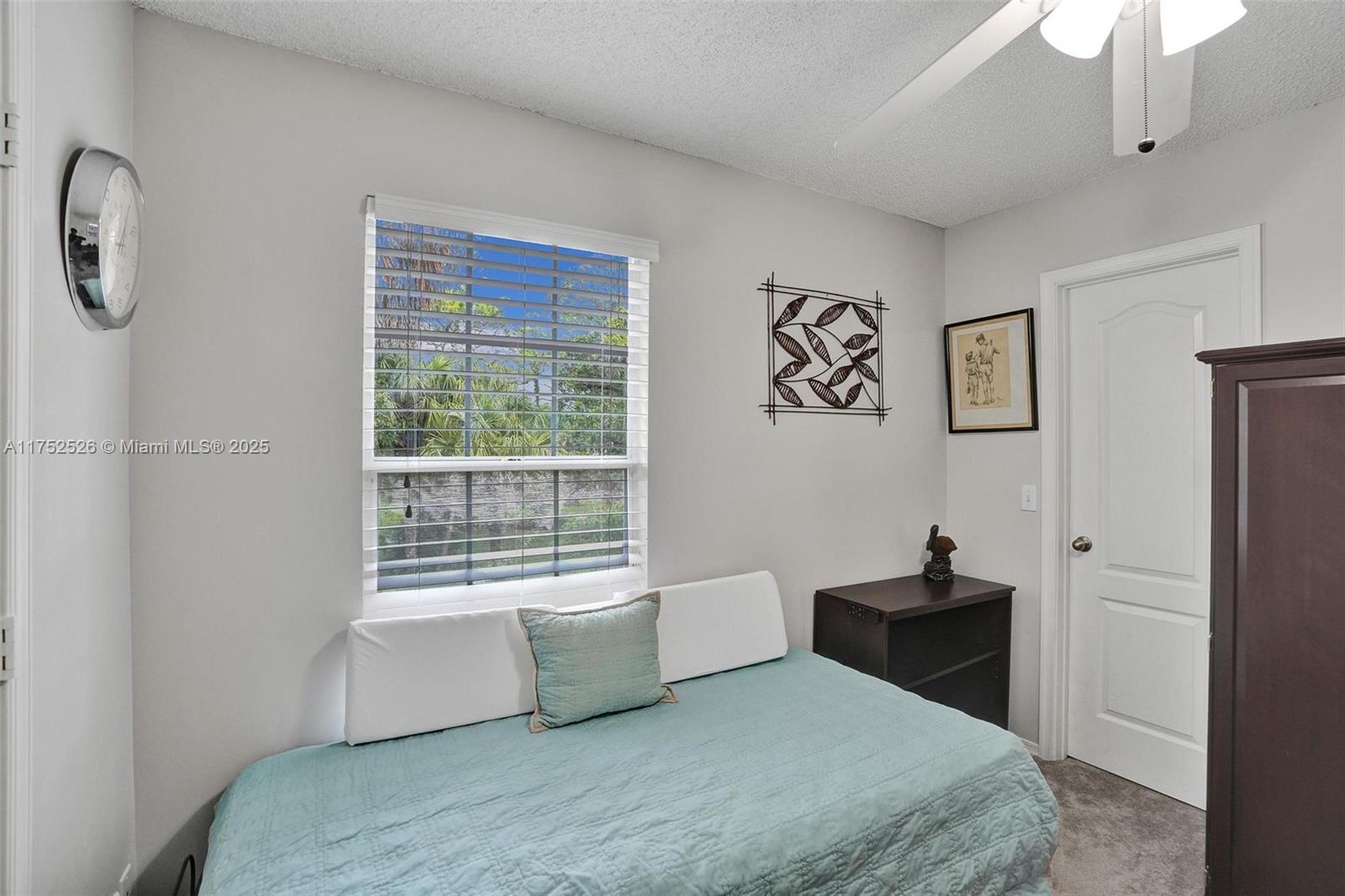 3902 Sanctuary Dr