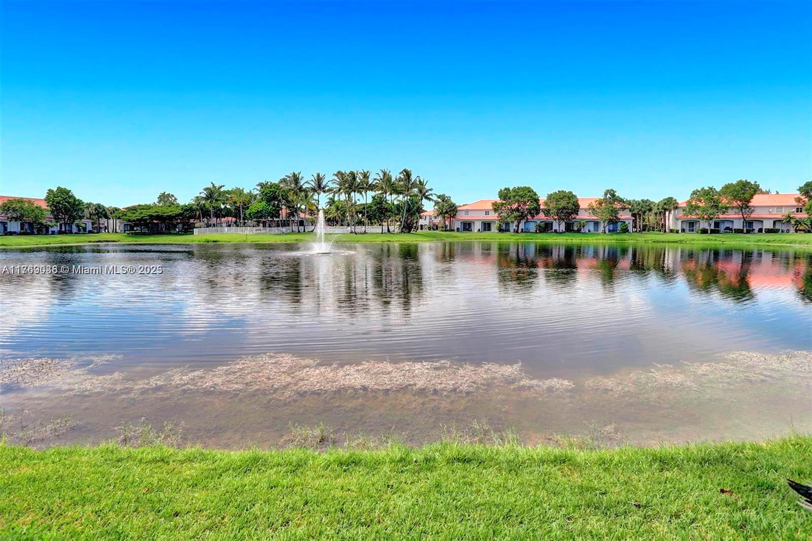 8239 SW 27th St # 102