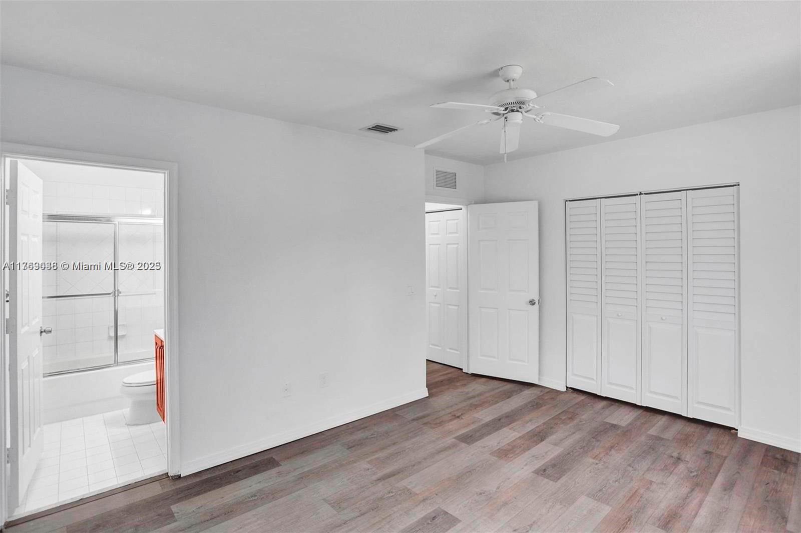 8239 SW 27th St # 102