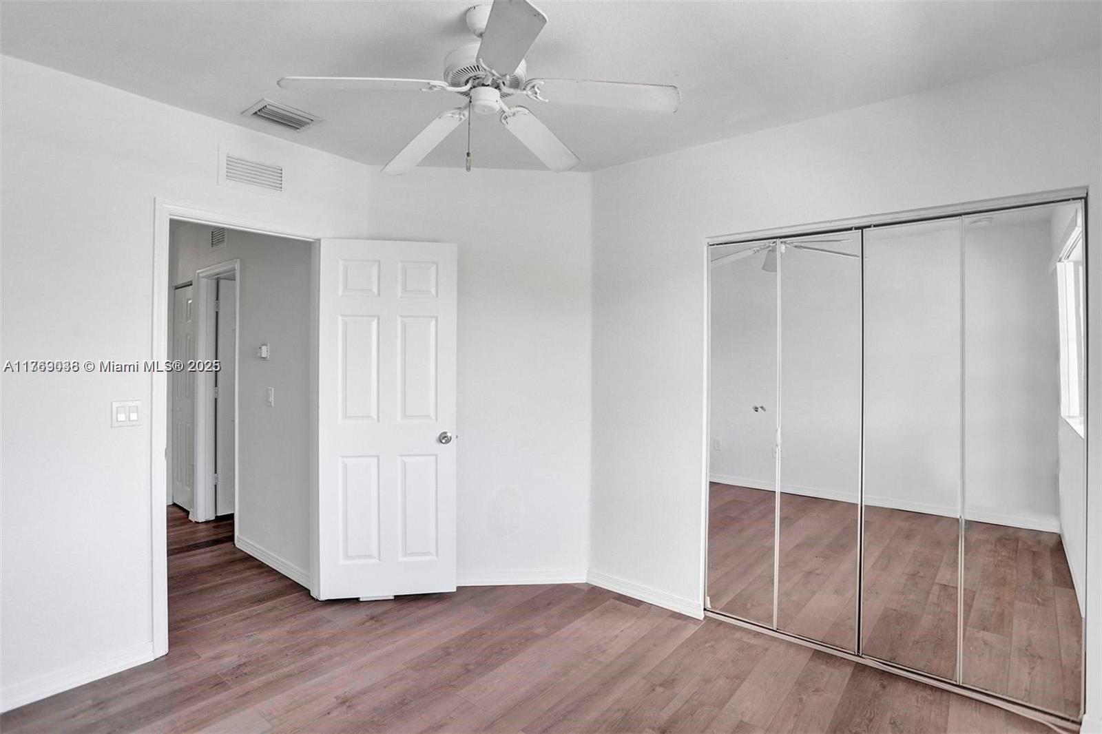 8239 SW 27th St # 102