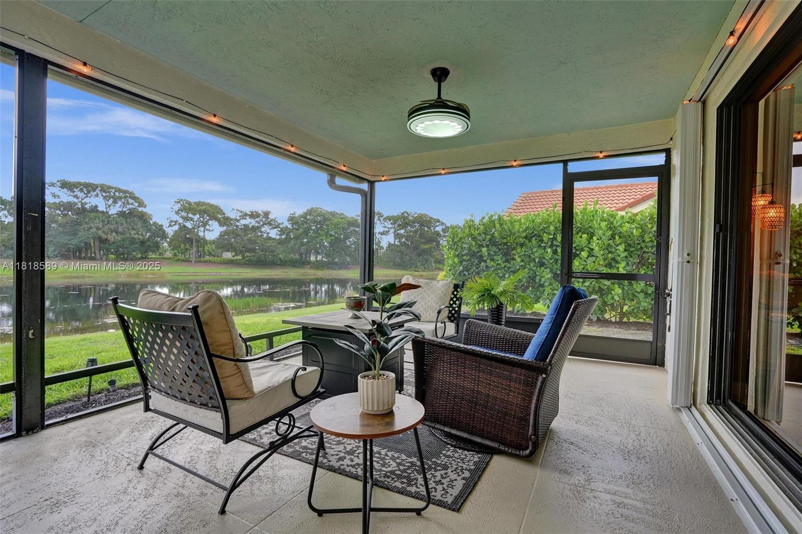 18366 Lake Bend Dr