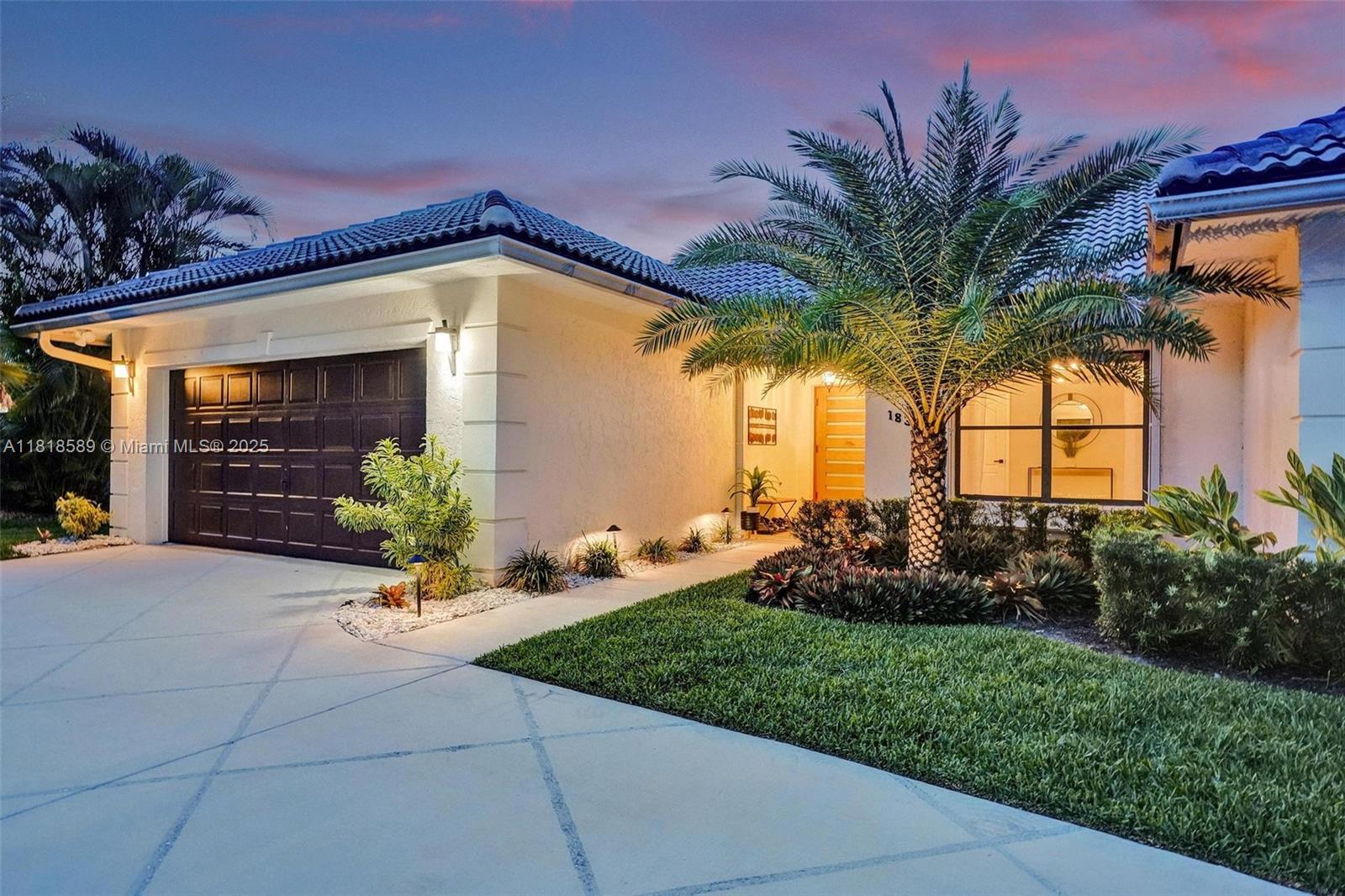 18366 Lake Bend Dr