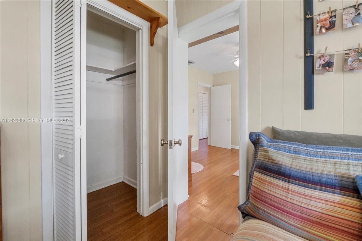 404 NE 11th Ave