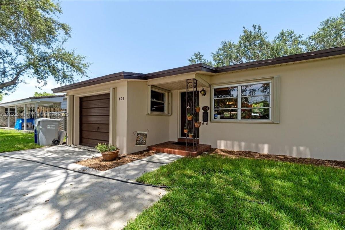 404 NE 11th Ave