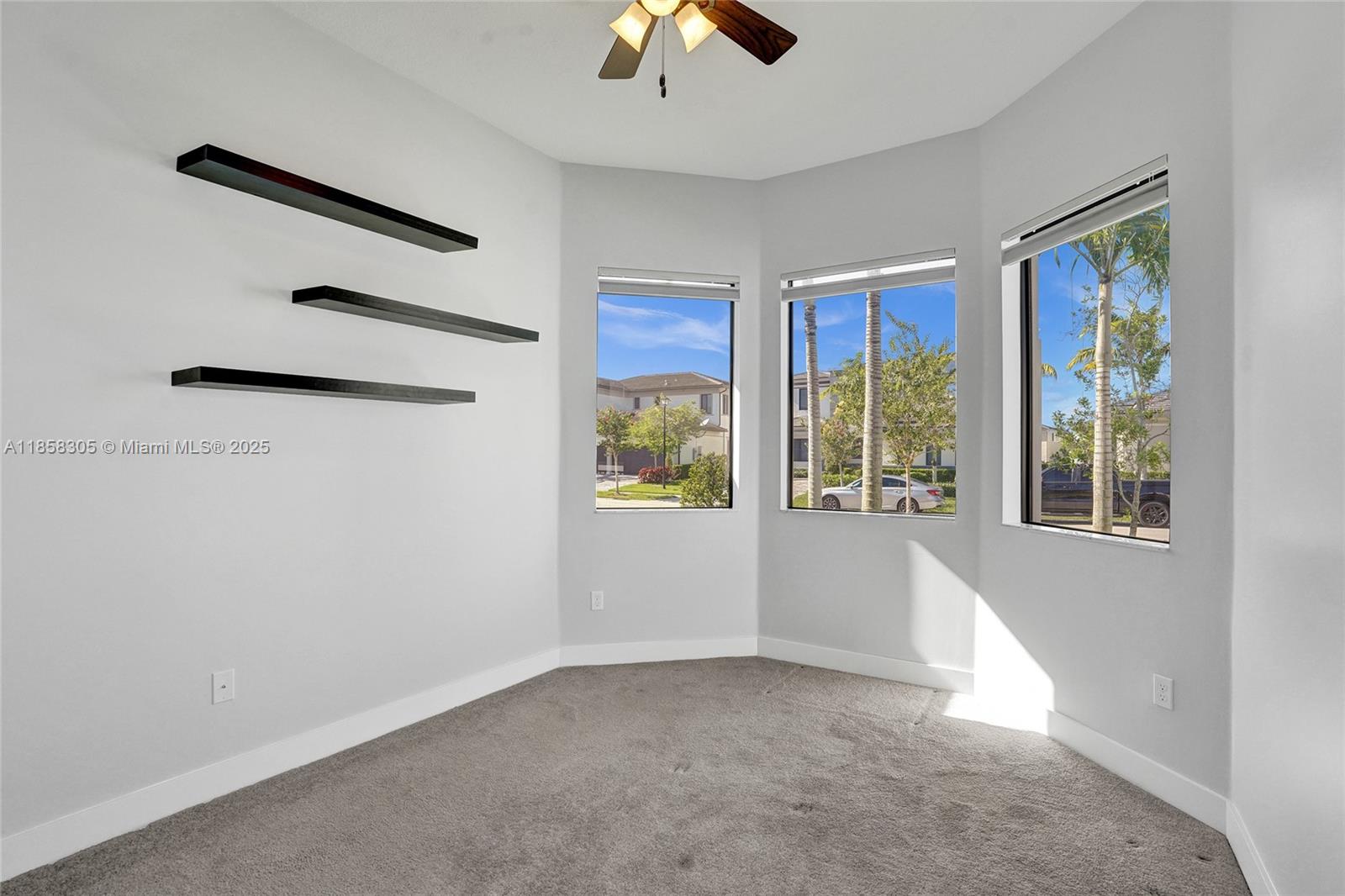 10590 Mira Vista Dr