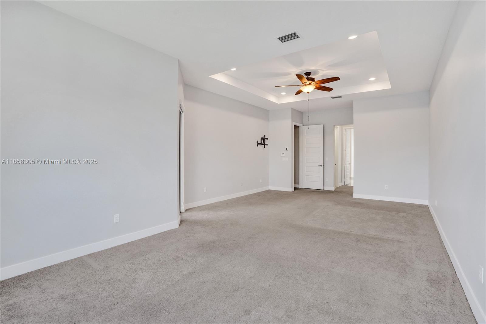 10590 Mira Vista Dr