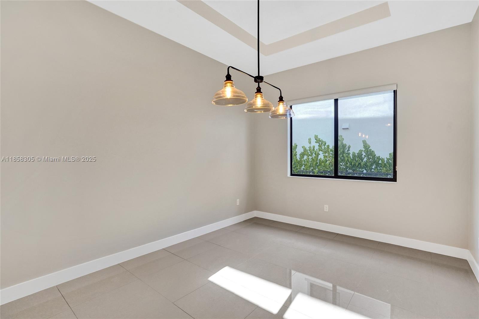 10590 Mira Vista Dr