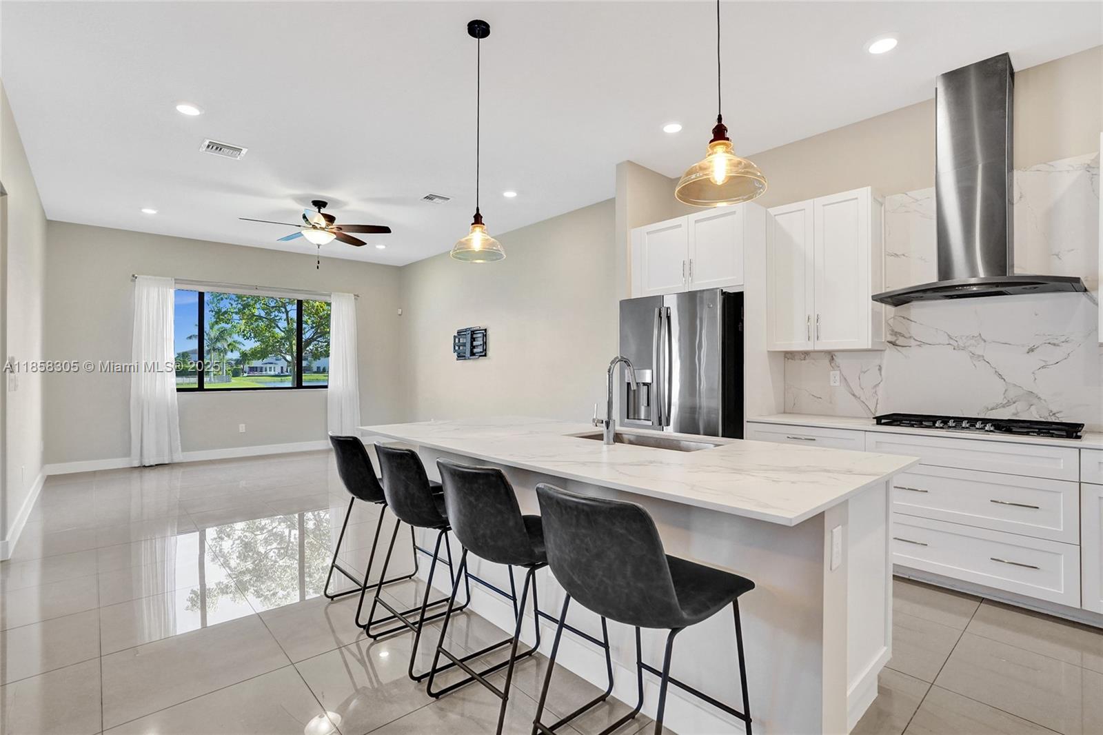 10590 Mira Vista Dr