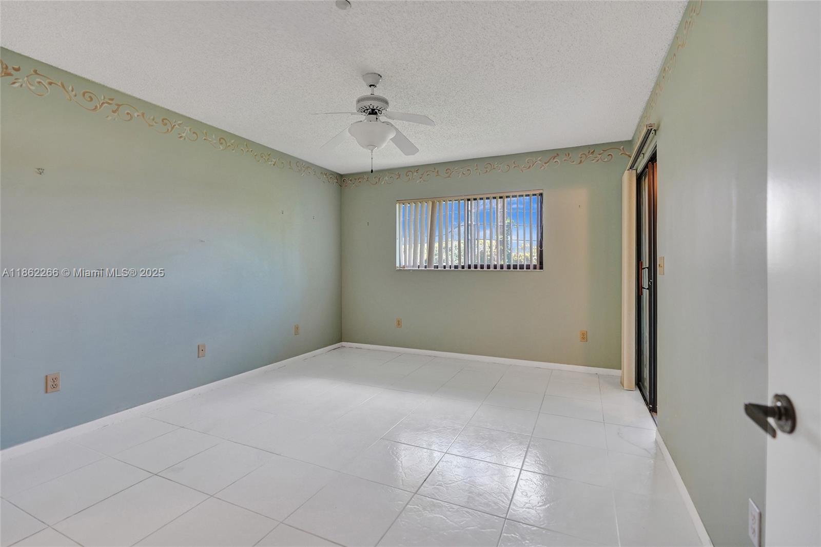 15011 Ashland Cir # 27