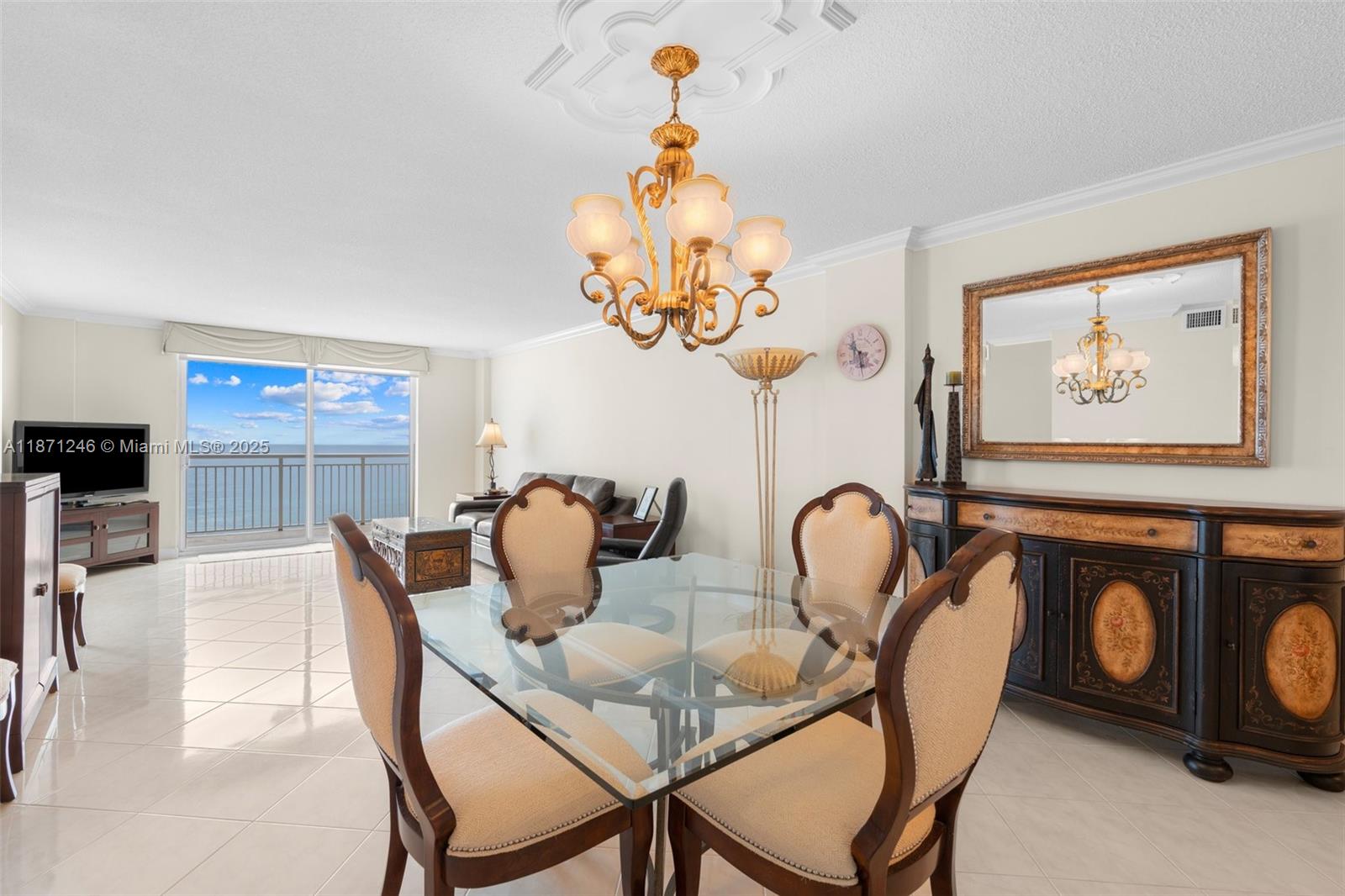 1051 Hillsboro Mile # 805E
