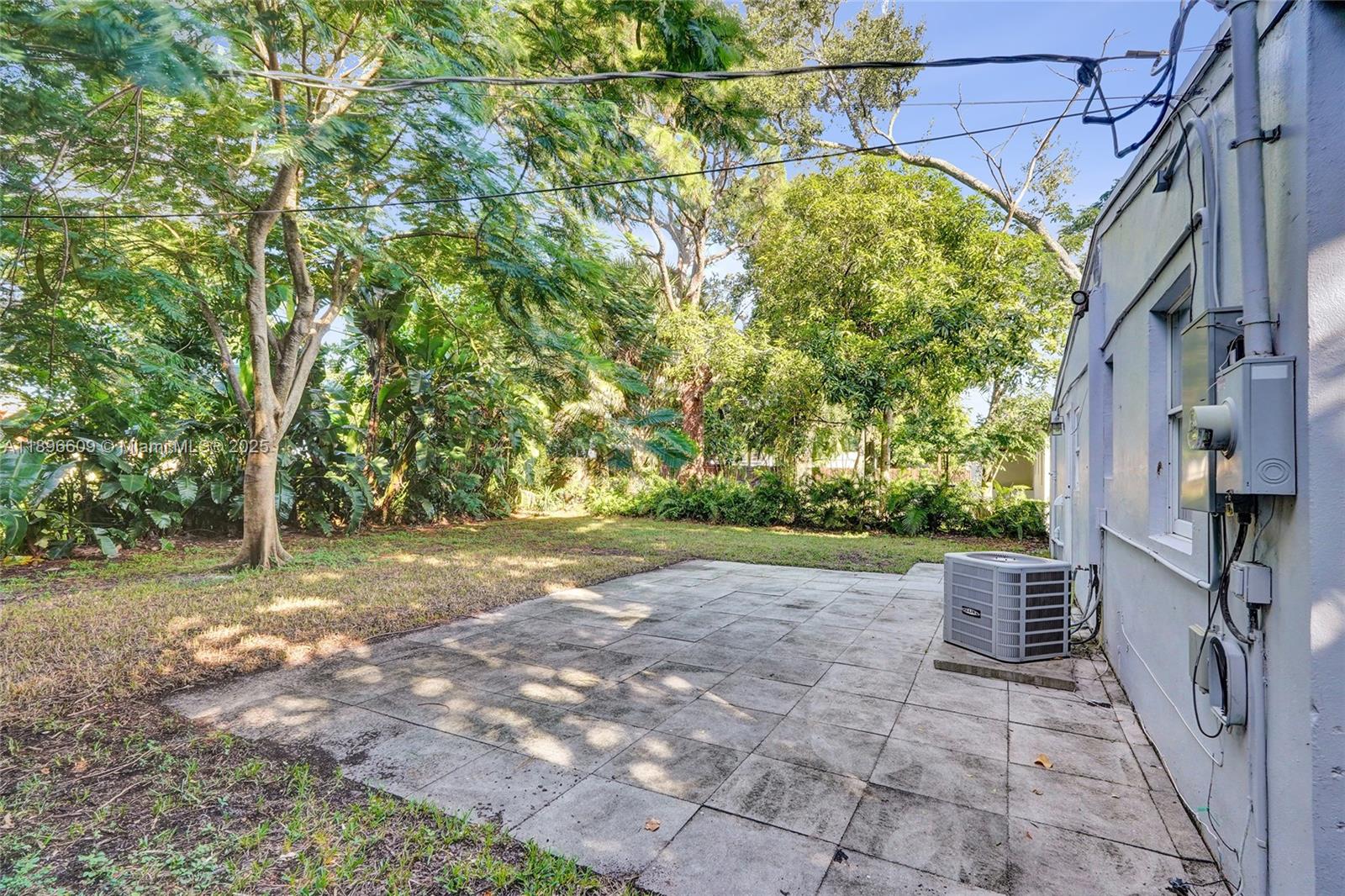 119 SW 22nd Ave