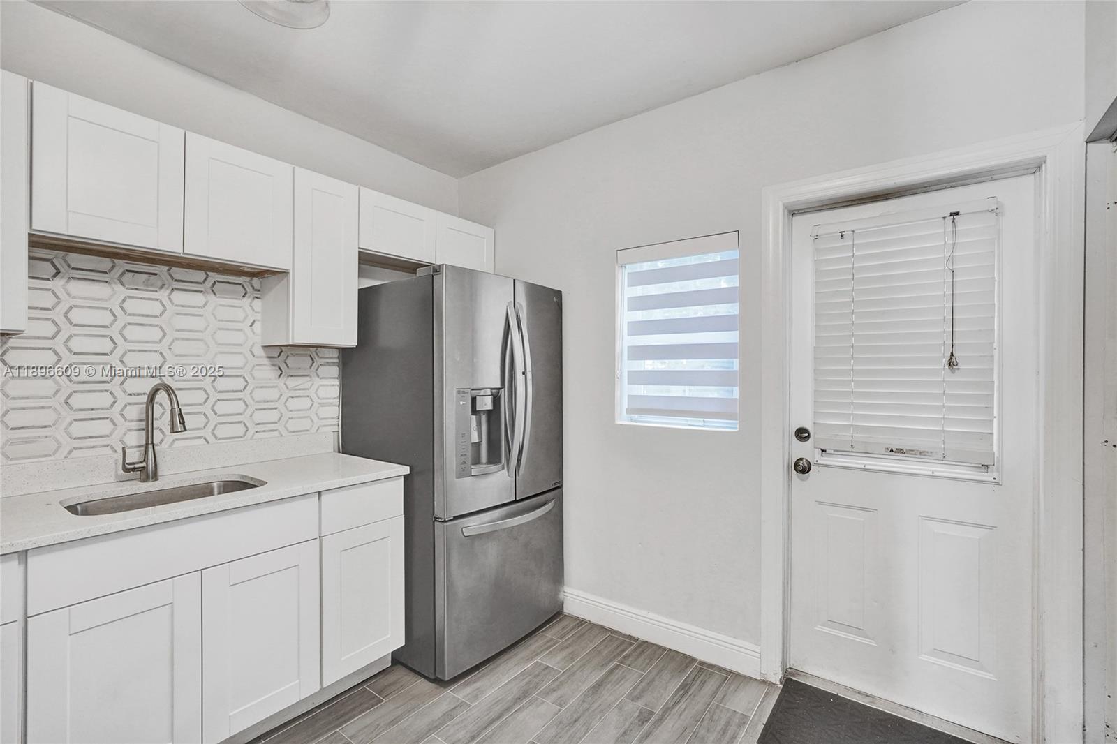 119 SW 22nd Ave