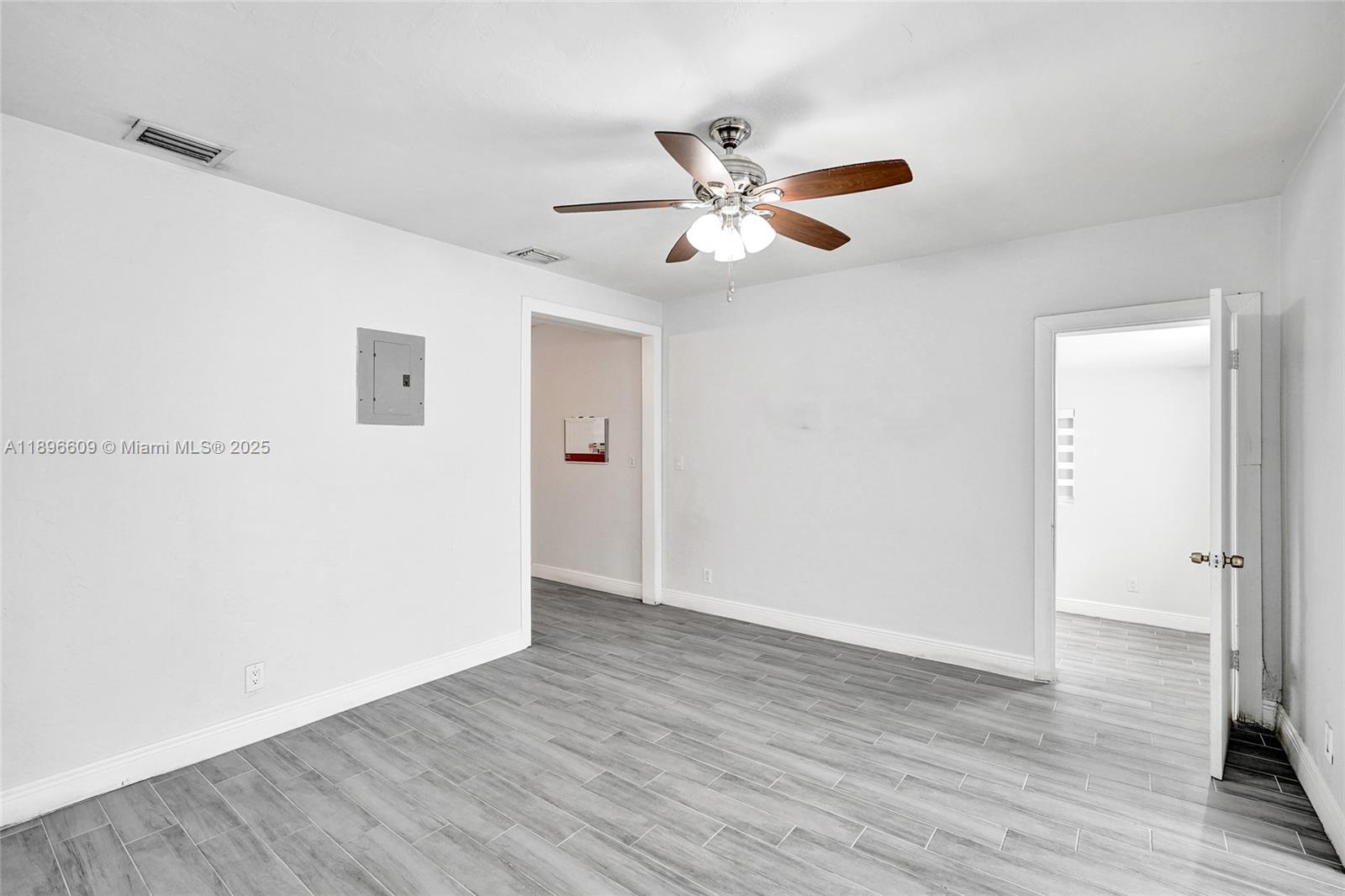 119 SW 22nd Ave