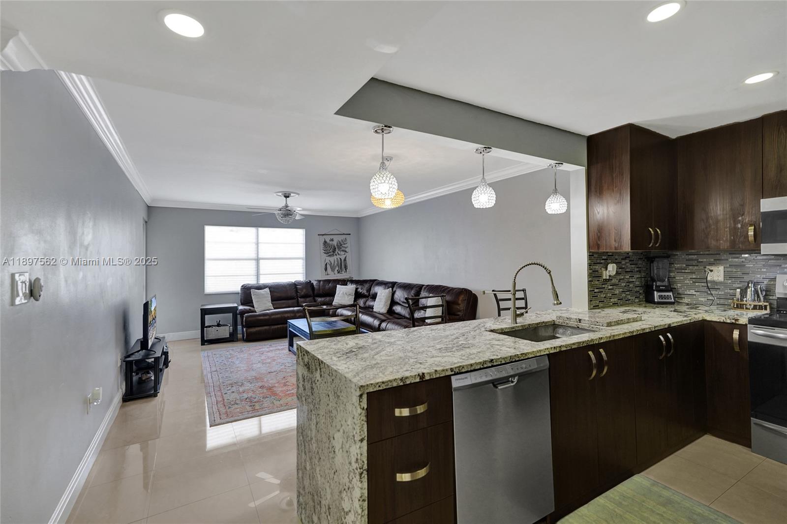 4314 NW 9th Ave # 3D Unit: 3-3D
