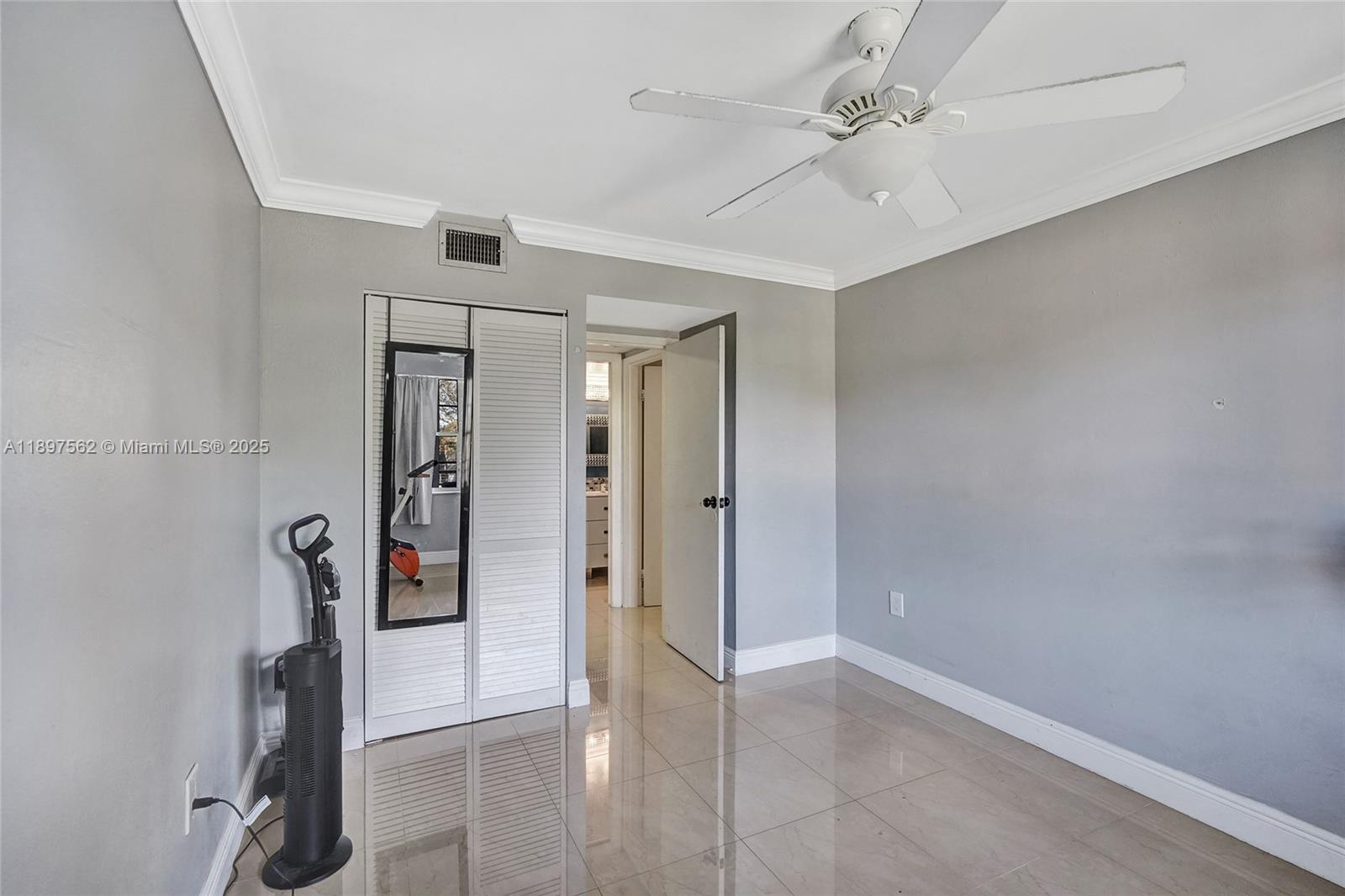 4314 NW 9th Ave # 3D Unit: 3-3D