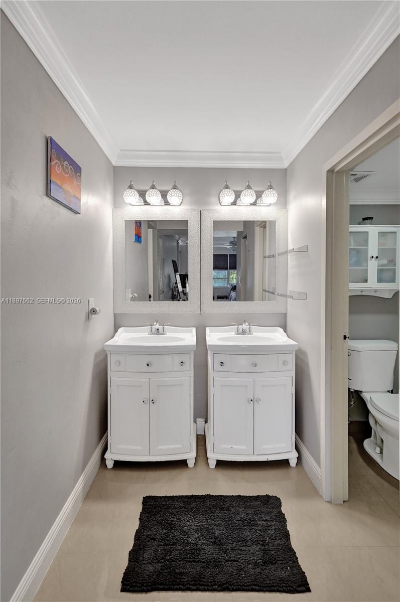 4314 NW 9th Ave # 3D Unit: 3-3D