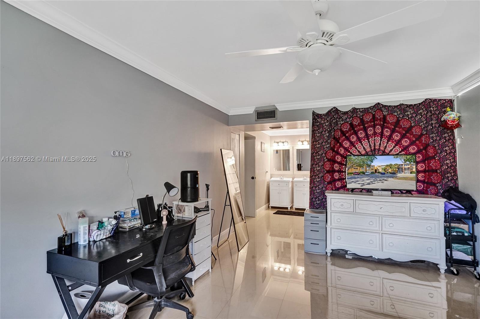 4314 NW 9th Ave # 3D Unit: 3-3D