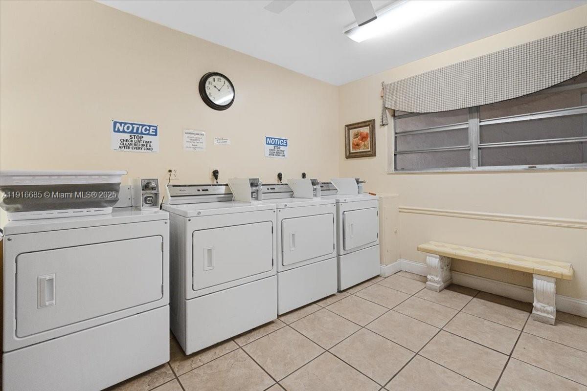 4100 Crystal Lake Dr # 302