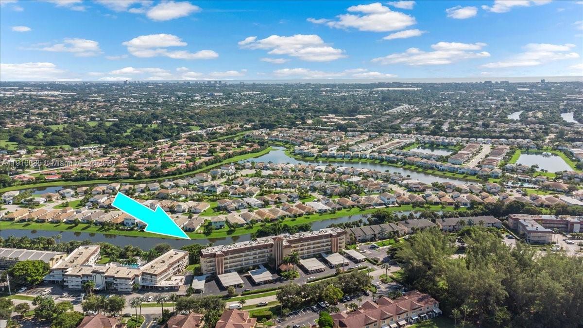 4100 Crystal Lake Dr # 302