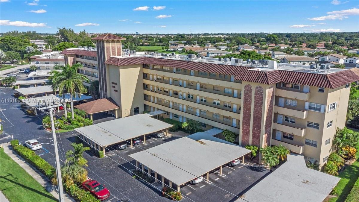 4100 Crystal Lake Dr # 302