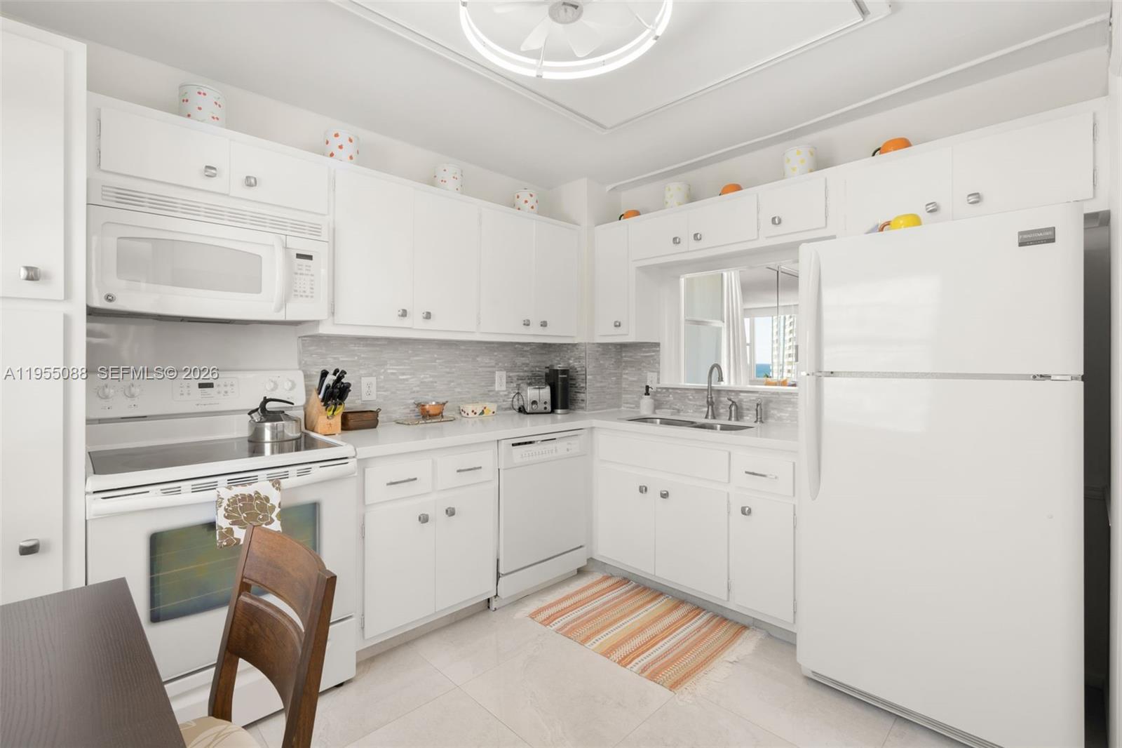 201 N Ocean Blvd # 712