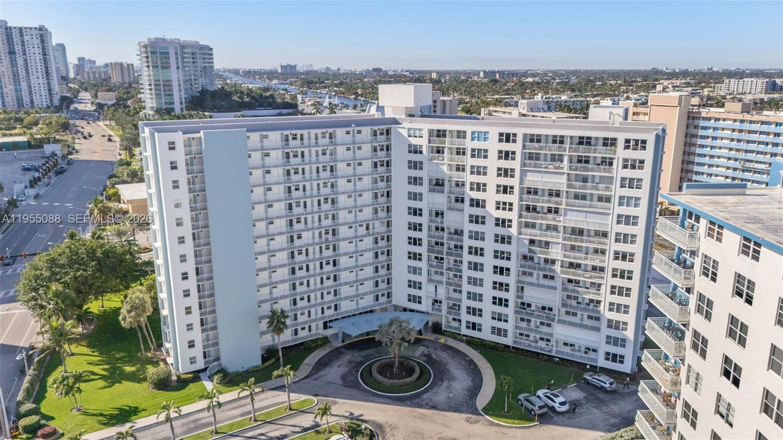 201 N Ocean Blvd # 712