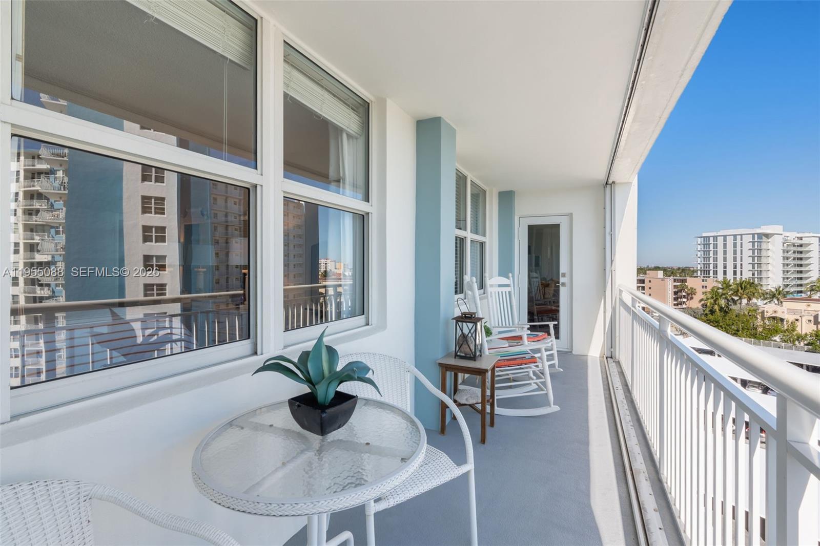 201 N Ocean Blvd # 712