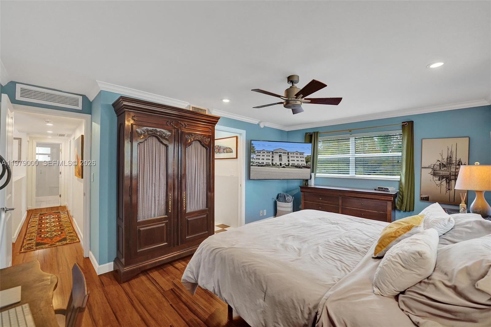 1212 SE 2nd Ct # 301