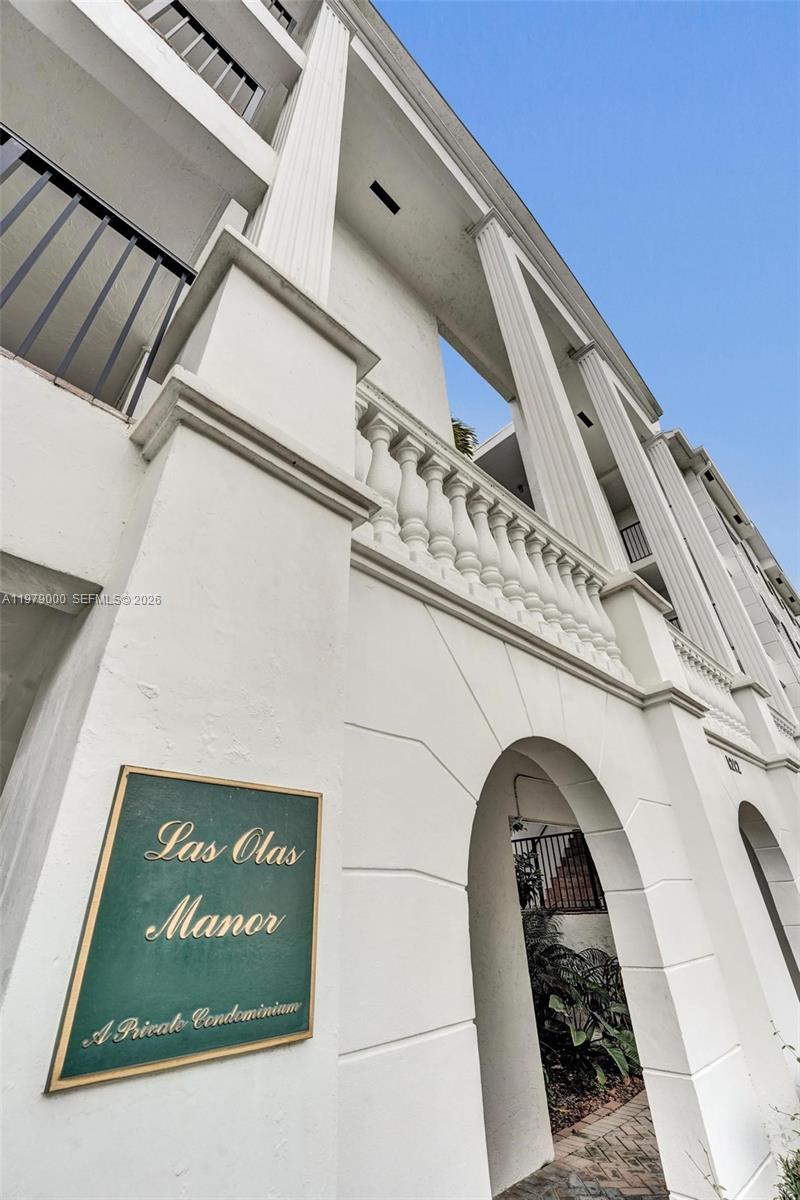 1212 SE 2nd Ct # 301