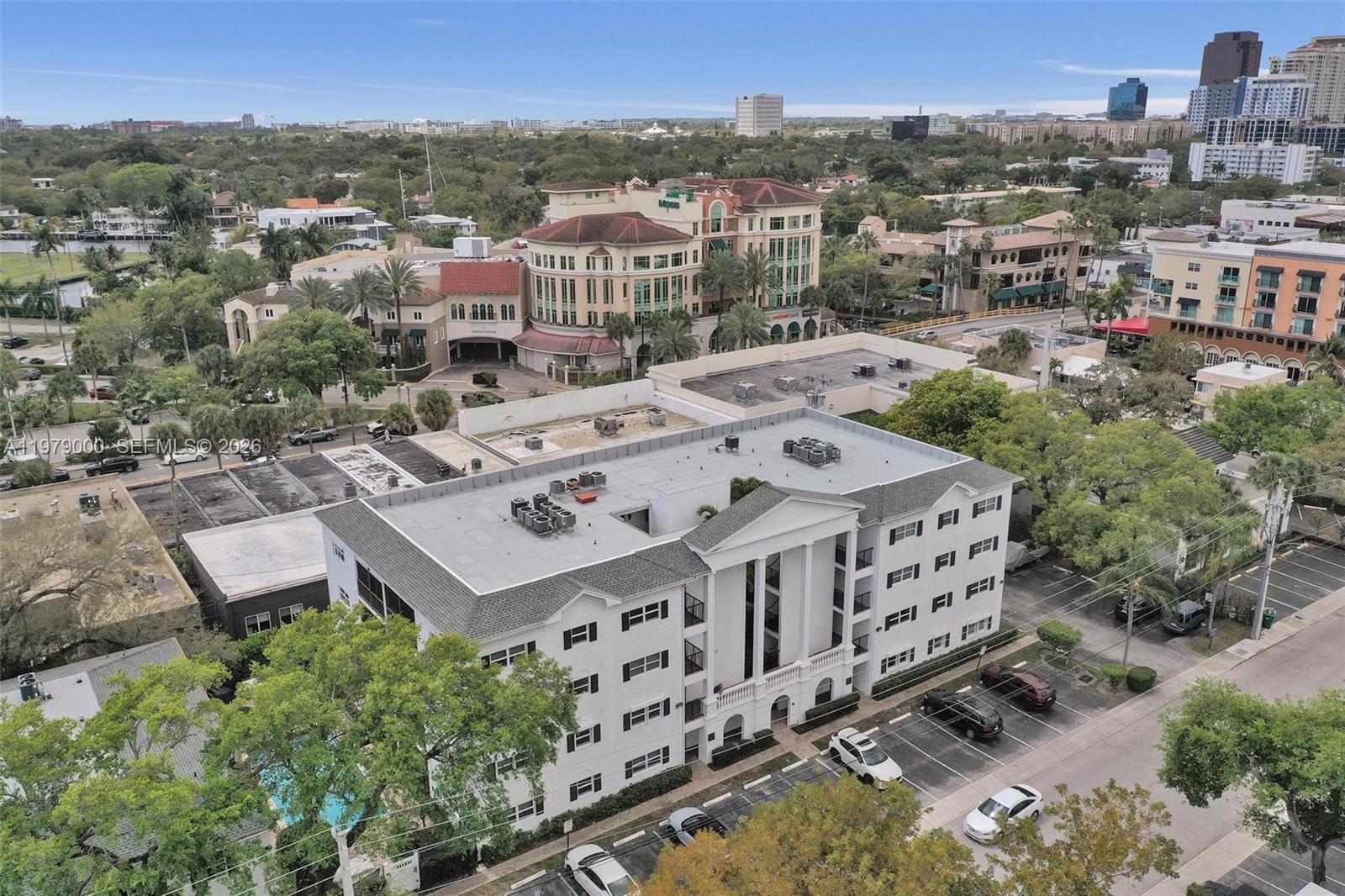 1212 SE 2nd Ct # 301