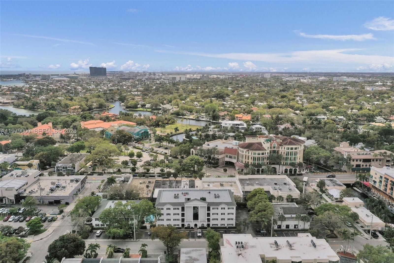 1212 SE 2nd Ct # 301