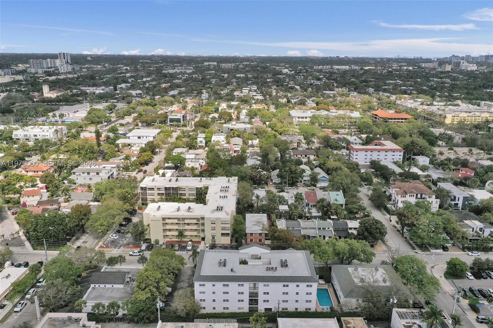 1212 SE 2nd Ct # 301