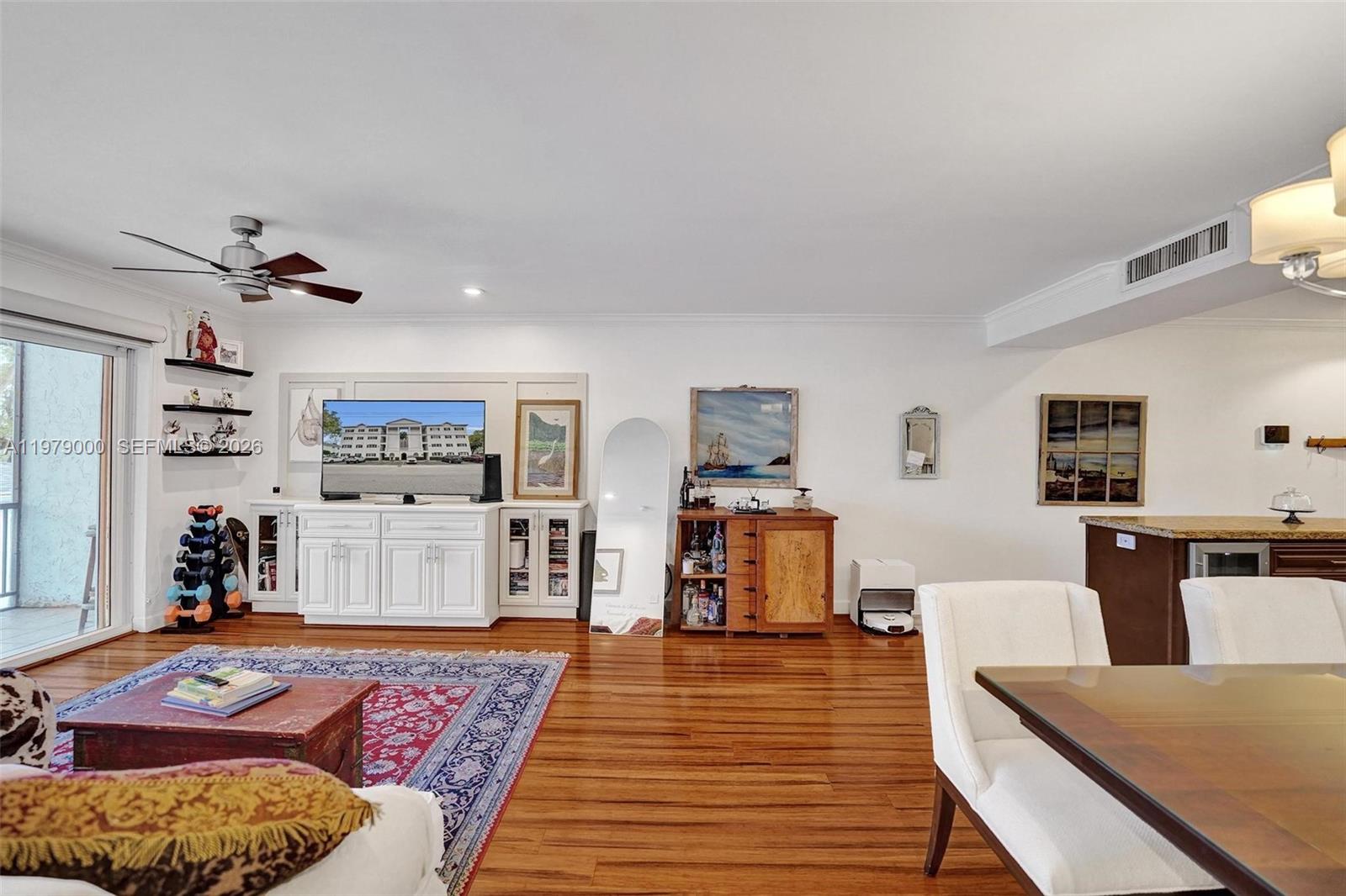 1212 SE 2nd Ct # 301