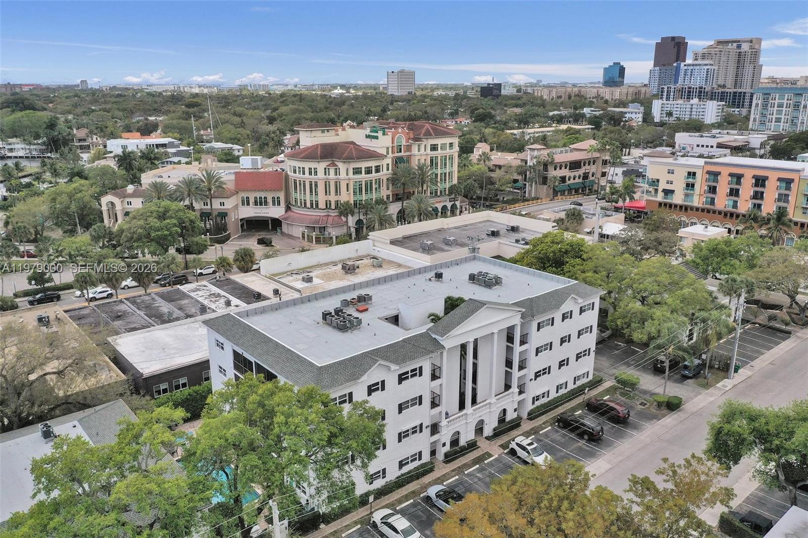 1212 SE 2nd Ct # 301